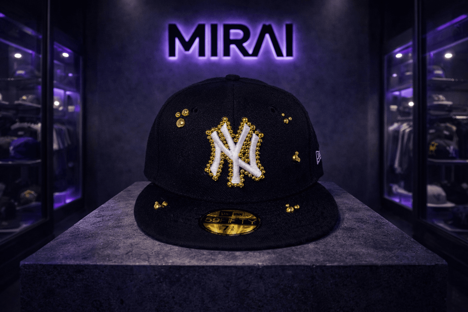 NY Yankees Gold Pearl