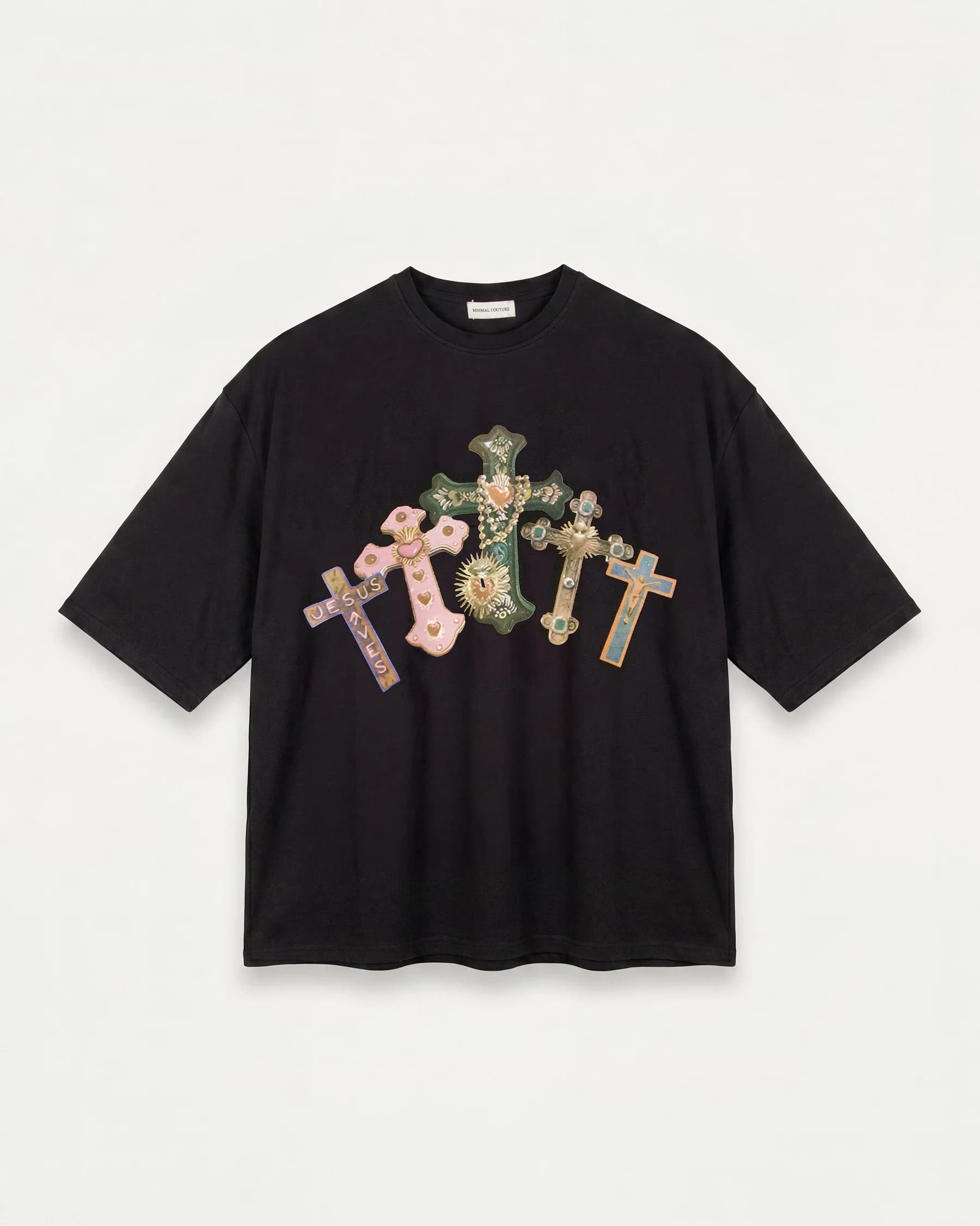 Schwarzes T-Shirt mit Kreuzgrafik